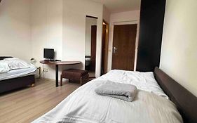 Private Apartment Near The Centre